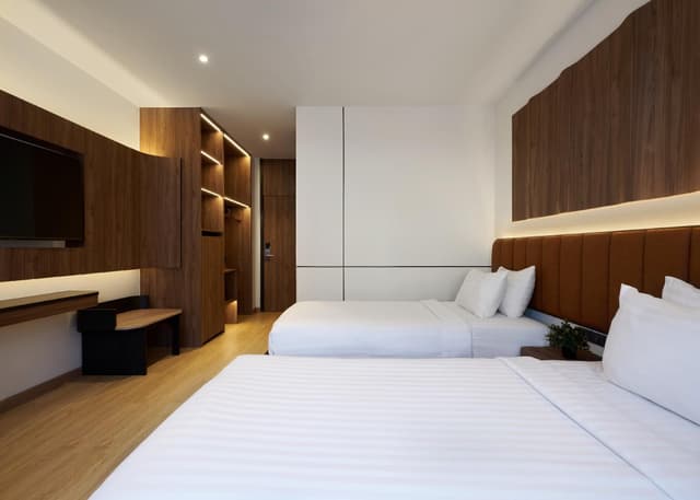 Standard Twin Room