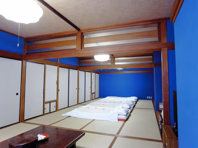 Japanese Style Family Room with Shared Bathroom
