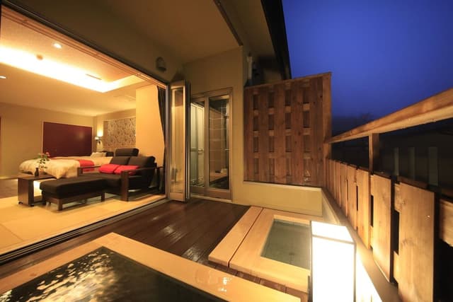 [Annex]A Deluxe Twin with Open-Air Bath, Dinner included, Non Smoking (No one under 13 is admitted)