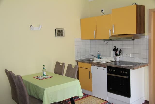 Apartment, Garden Area