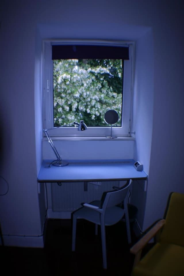 Basic Twin Room, Shared Bathroom