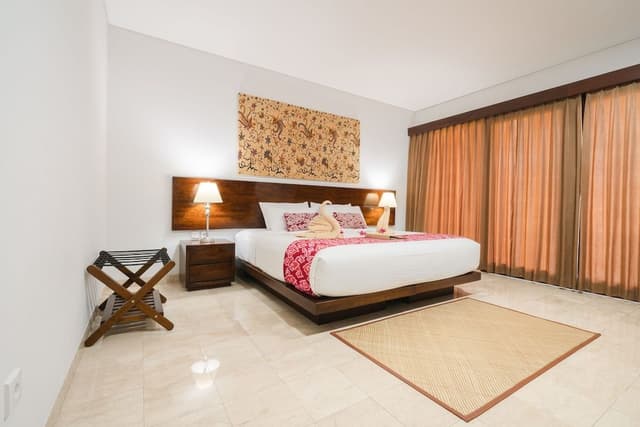 Deluxe Double or Twin Room