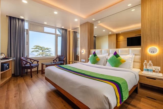 Deluxe Honeymoon Suite With Valley View