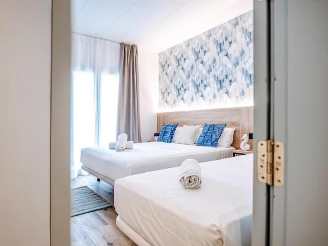 Triple Room with Balcony