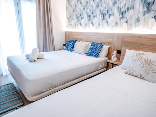 Triple Room with Balcony