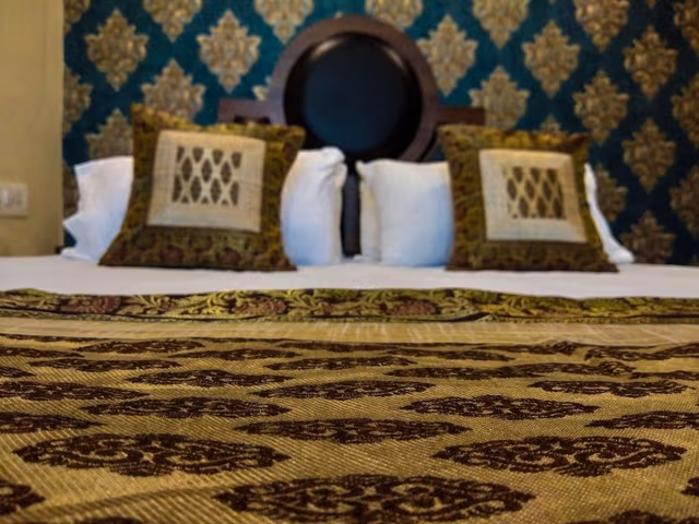 Saptarishi Suites
