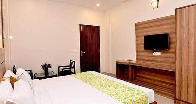 Super Deluxe Room