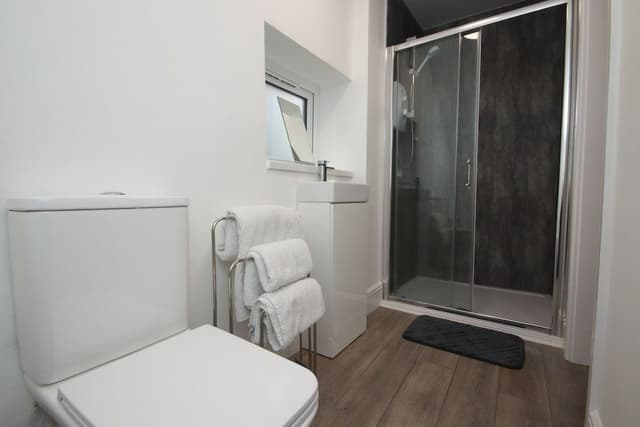 Room, Multiple Beds, Ensuite