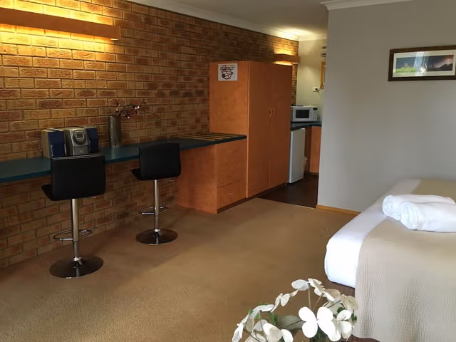 King Spa Room