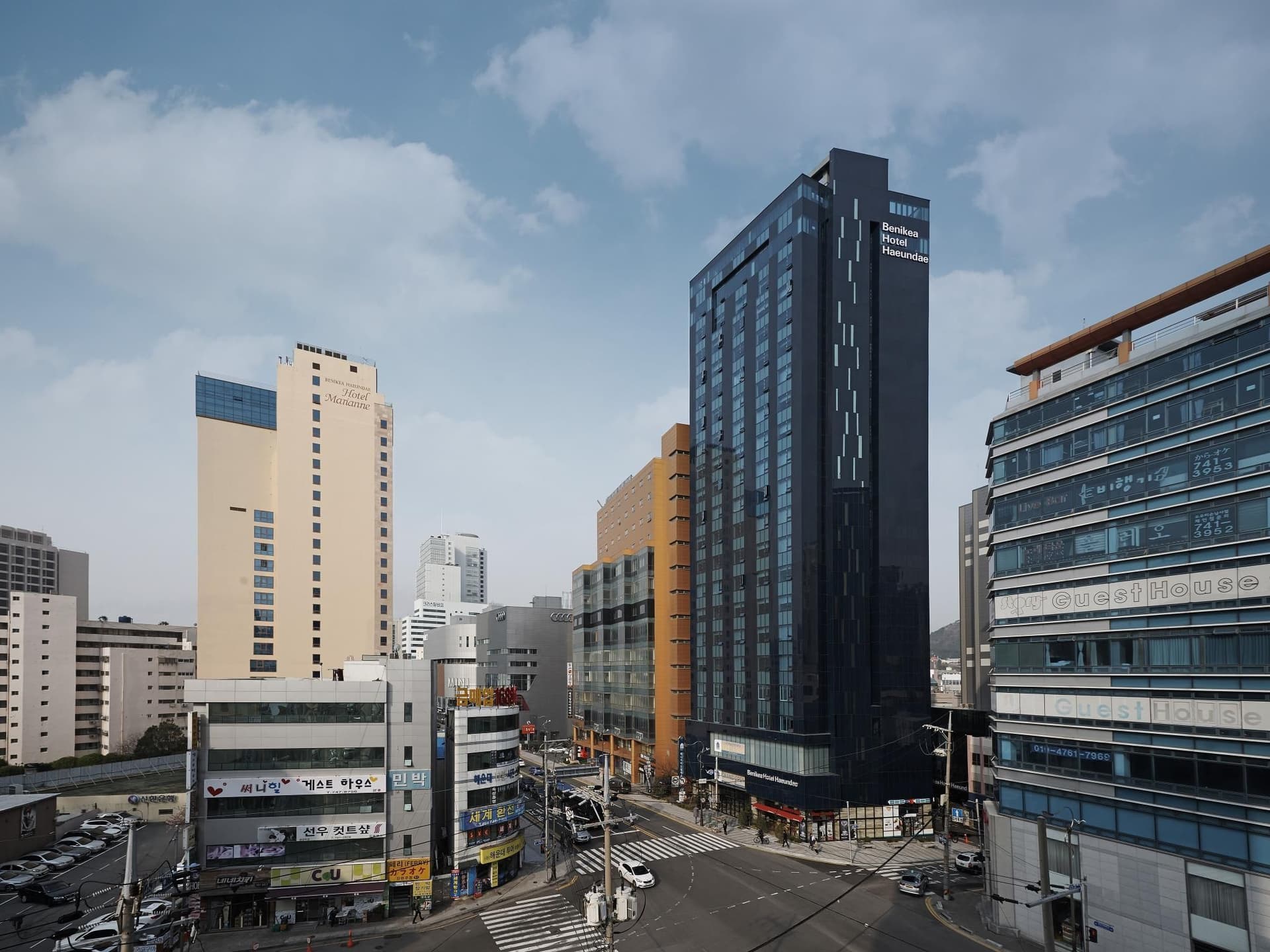 โรงแรมเบนีเกีย พรีเมียร์ แฮฮึนแด