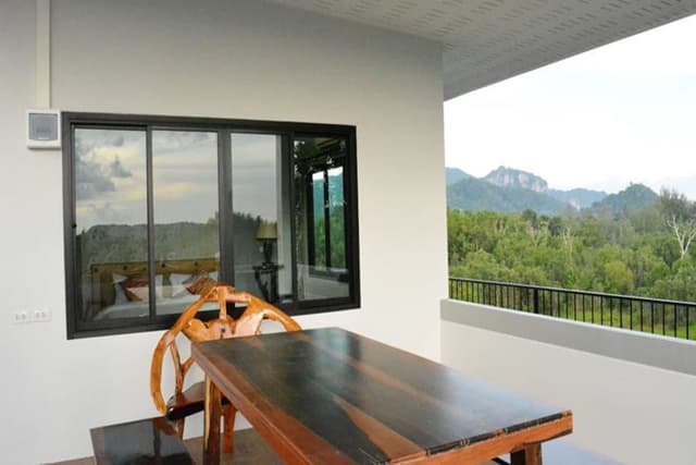 Sweet Room, Mountain View