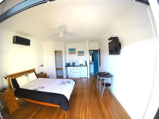 Blue Room with Balcony, Sea View