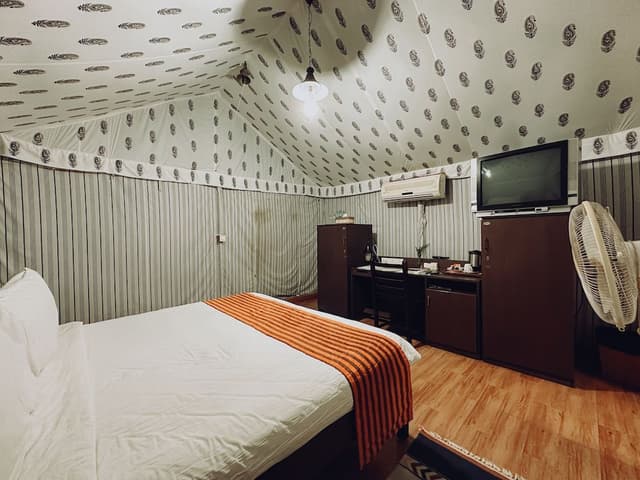Luxury Tent