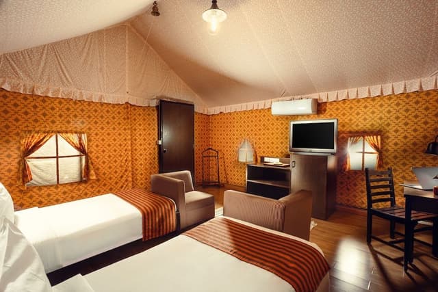 Suite Tents
