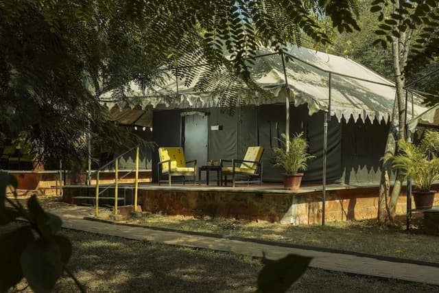 Deluxe Tent