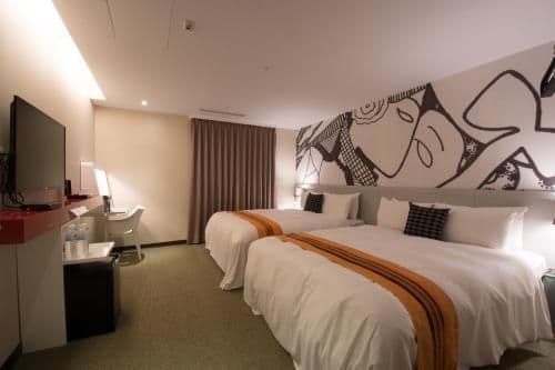 Deluxe Quadruple Room