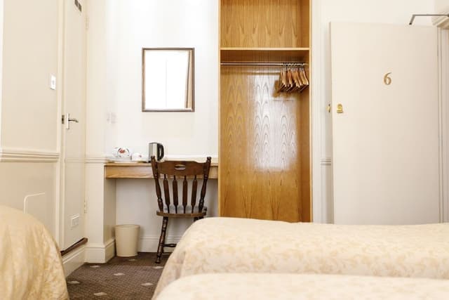 Quadruple Room, Ensuite