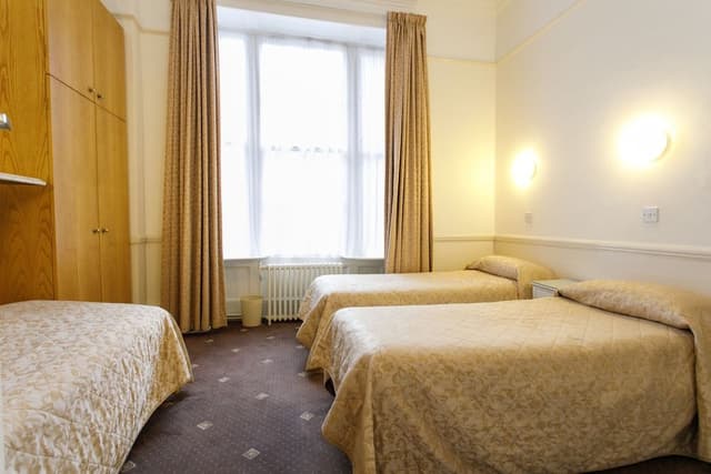 Triple Room, Ensuite
