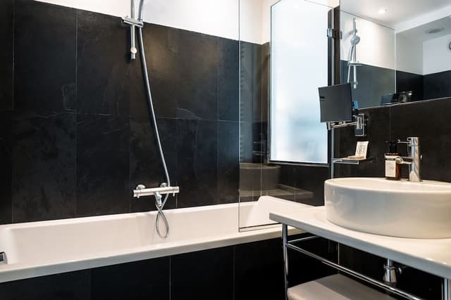 Family Suite, City View