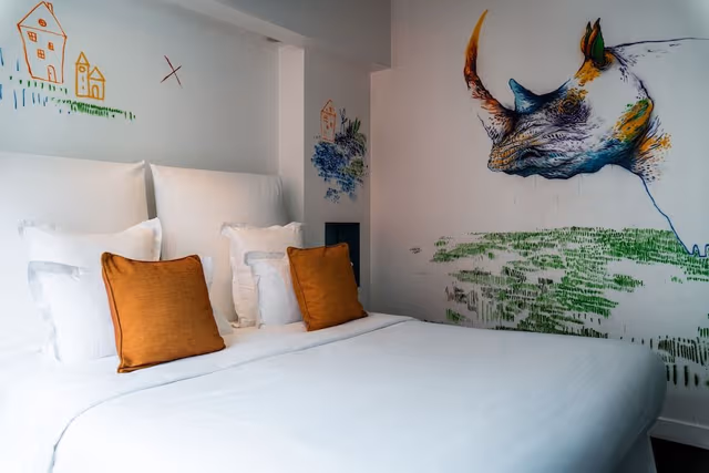 Deluxe Double or Twin Room, Courtyard View