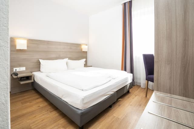 Economy Double Room