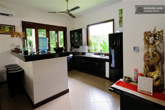 Luxury Villa, 2 Bedrooms, Kitchen, Pool View
