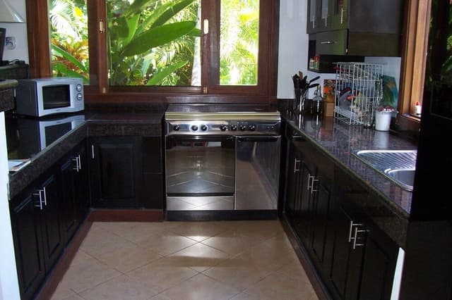 Luxury Villa, 2 Bedrooms, Kitchen, Pool View