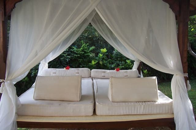 Luxury Villa, 2 Bedrooms, Kitchen, Pool View
