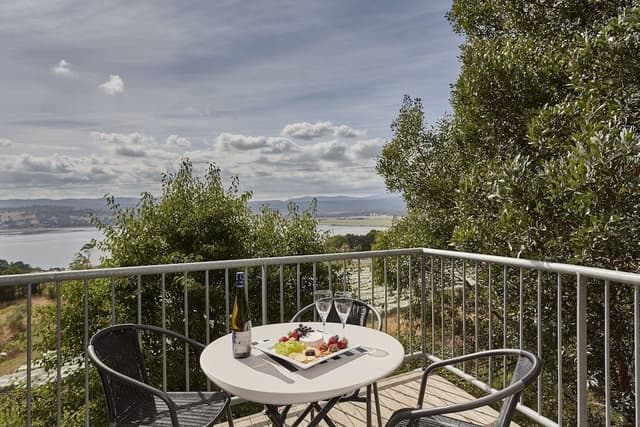 Vines Luxury 2 Bed