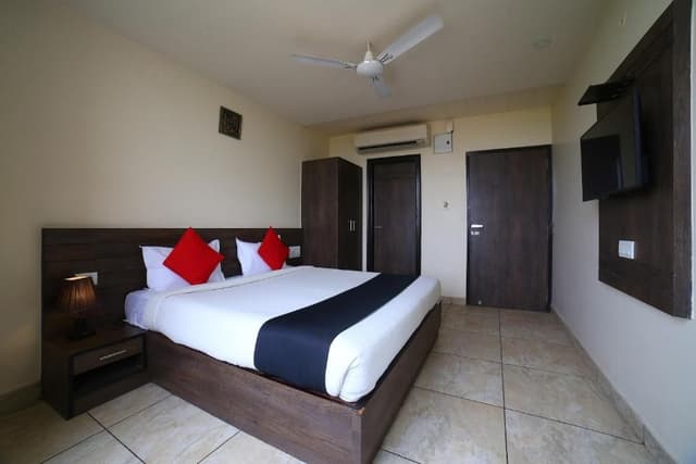 Classic Triple Room