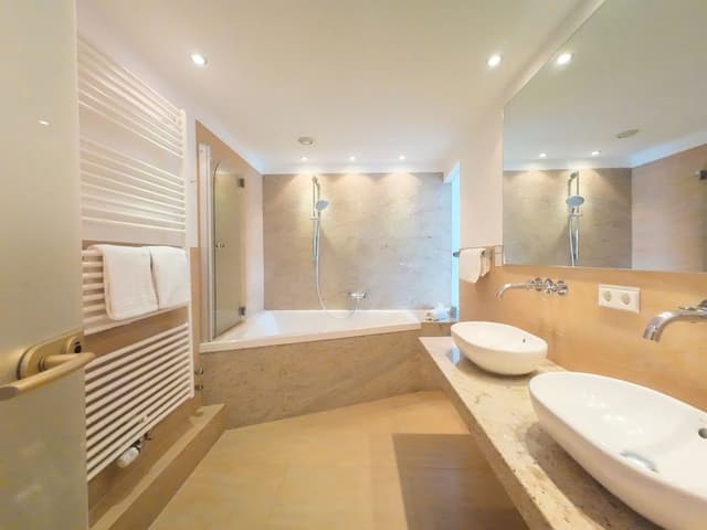 Comfort Double or Twin Room, Balcony, Mountain View