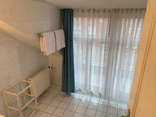 Basic Triple Room