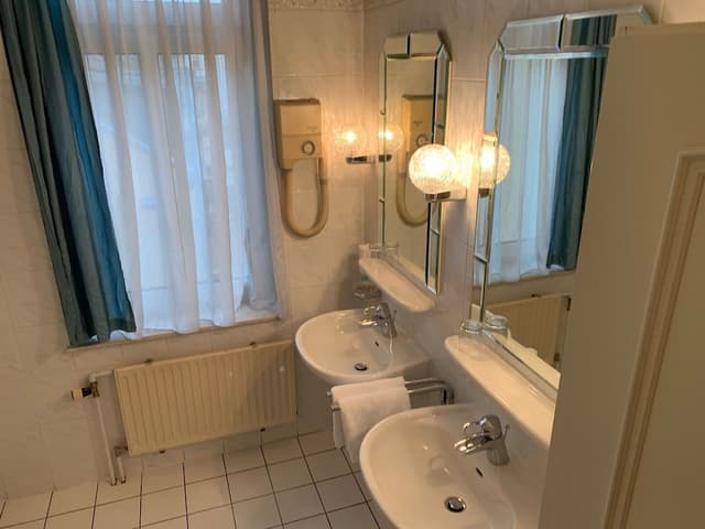 Basic Double Room