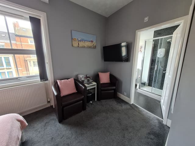 Deluxe Double Room, 1 King Bed (2nd Floor)