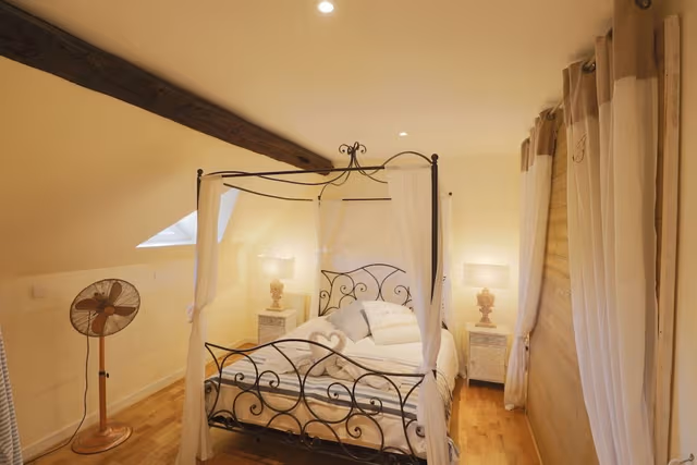 Deluxe Apartment, 2 Bedrooms, Kitchen, River View