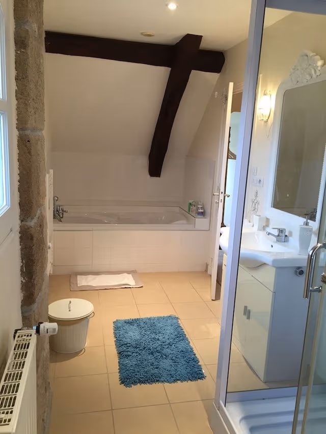 Deluxe Apartment, 2 Bedrooms, Kitchen, River View