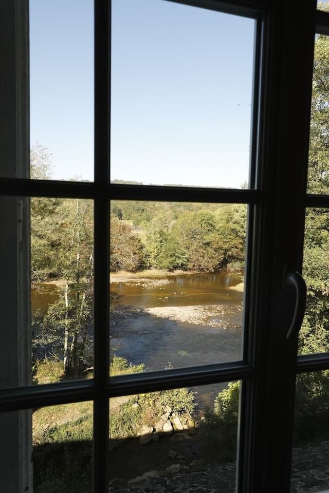 Deluxe Suite, 1 Double Bed, Garden View, Garden Area
