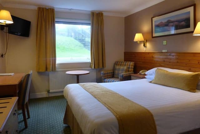 Classic King or Twin Room