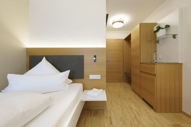 Comfort Single Room