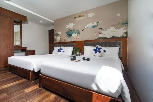Deluxe Room, Private Bathroom, Beachside