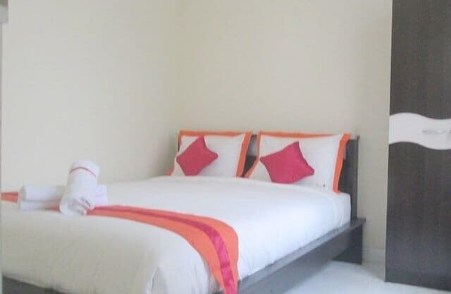 House, 4 Bedrooms