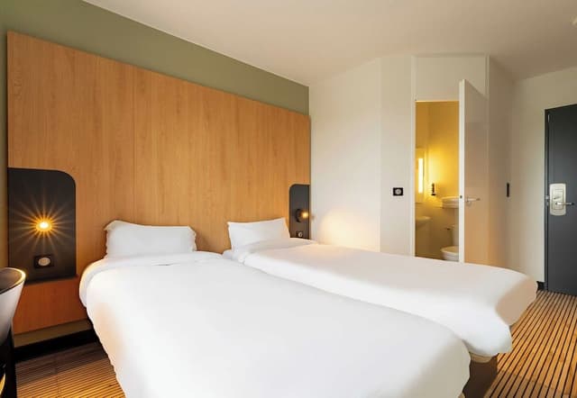 Twin Room, Non Smoking