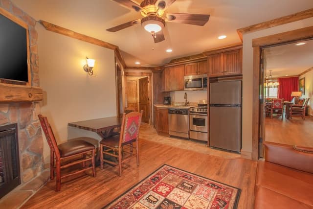 Grand Villa, 2 Bedrooms