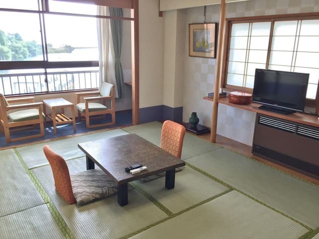 Japanese Style Room, 10 Tatami Mat, Lake View