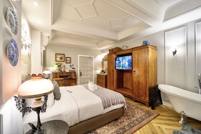 Signature Single Room