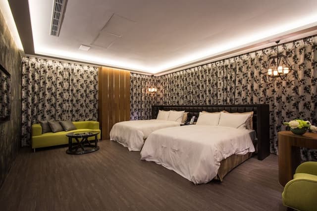 Comfort Quadruple Room (checkin after 3pm, 6pm on Saturday)