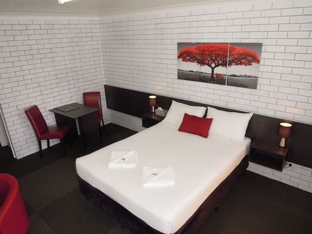 Queen Room