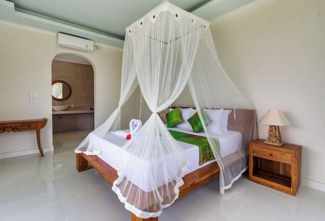 Comfort Villa, Bathtub