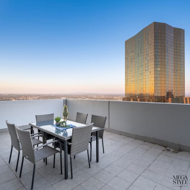 Premium Apartment