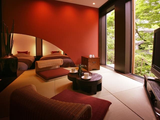 Suite - SAN-SUI-AN, Non-smoking